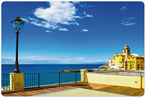 Ambesonne italijanska prostirka za kućne ljubimce za hranu i vodu, Camogli Building morska lampa i turističko mjesto na balkonu u