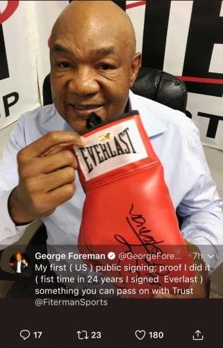 George Foreman potpisao je potpisanu crvenu boksersku rukavicu JSA GF Hologram-bokserske rukavice s lijevom autogramom